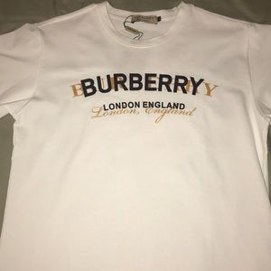 Burberry T-shirt